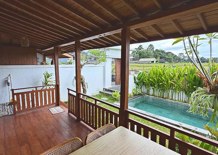 Private Marigold Private Pool